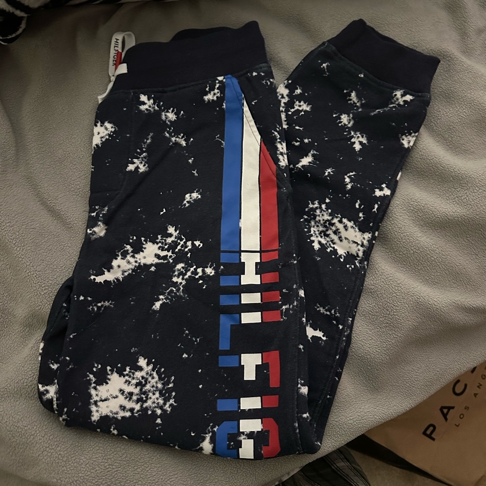 Tommy Hilfiger joggers
